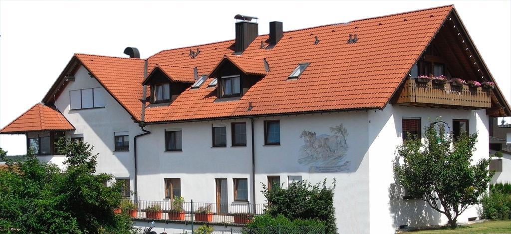 Landhotel Wiesenhof Heroldstatt Exterior photo